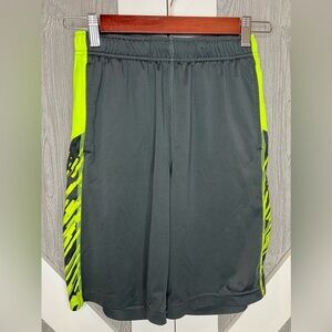 D12.31 Nike Boys Dri-Fit Basketball Shorts Gray Florescent Green/Yellow Medium